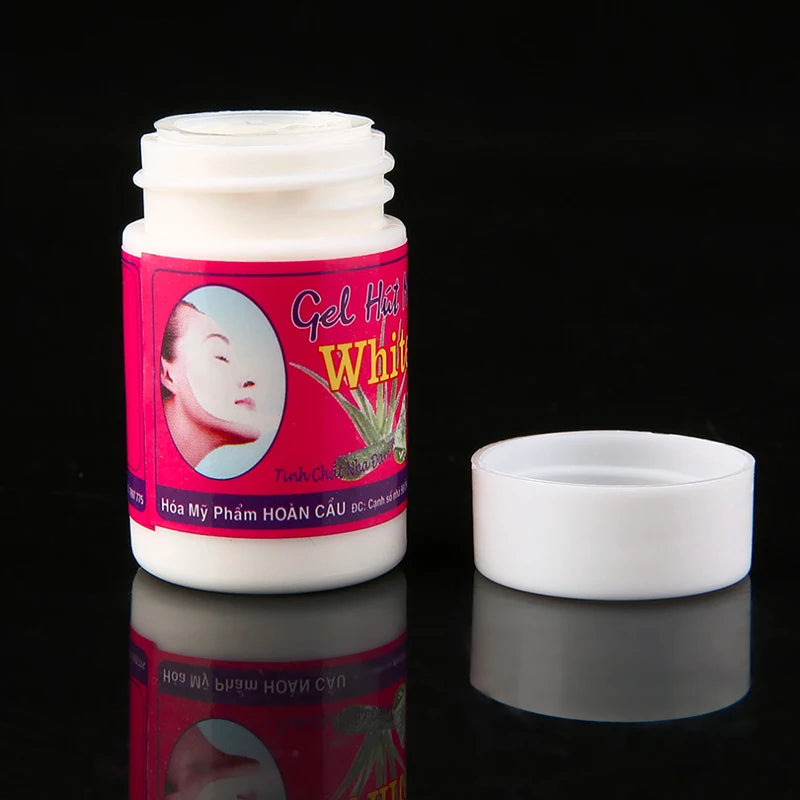 Crème anti- points noirs pour le visage