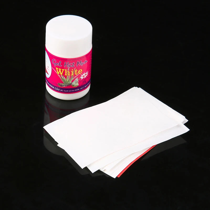 Crème anti- points noirs pour le visage
